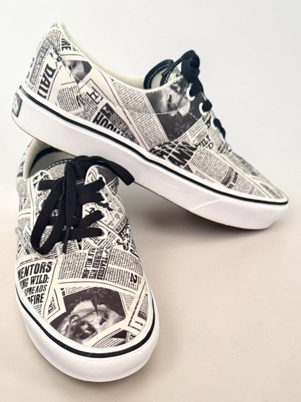 Vans Era Harry Potter Daily Prophet Sneakers Sz 7.5